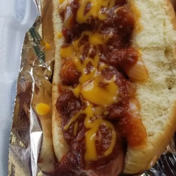 Chili dogs
